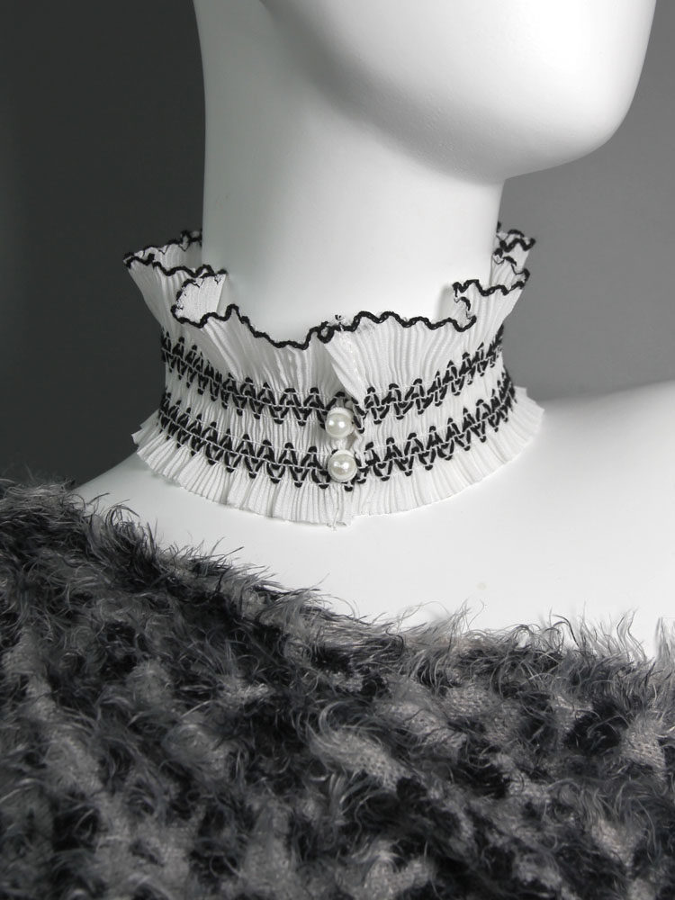RUFFLED LEAF SMALL STAND COLLAR STRETCH BACK OPENING DETACHABLE FALSE COLLAR NECK ORNAMENT NECK COVER NECK PROTECTOR VERSATILE AUTUMN AND WINTER WOMENS SWEATER