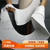 百褶风琴白色裙子下摆接边加长立体装 饰衣袖 领口荷叶边重工波浪折