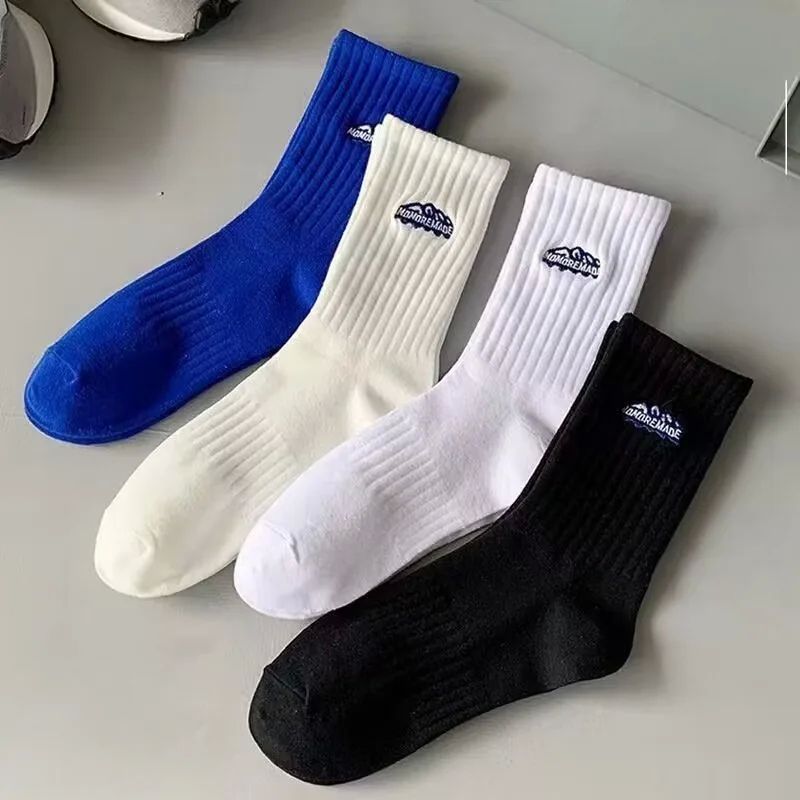 4 pairs of men's simple comfortable mid length socks for aut