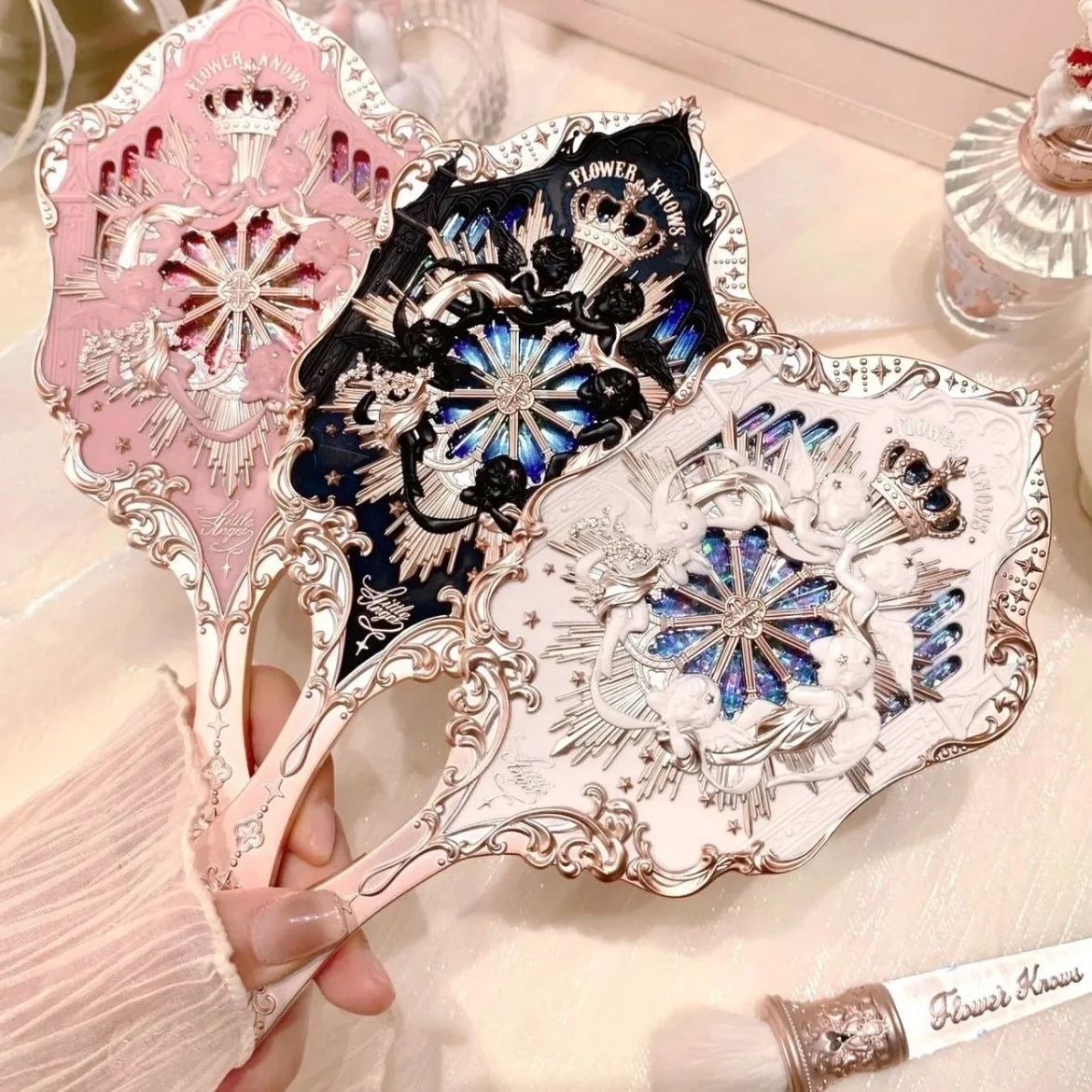 Flower Knows Angel Series Handheld Mirror White Black Pink M