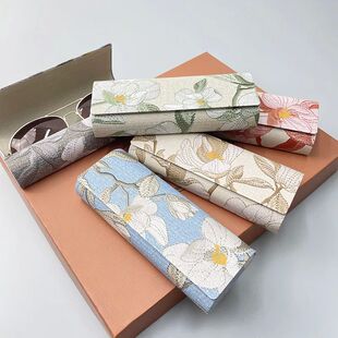Chinese Style Embroidery Glasses Box Fashion Portable Readin