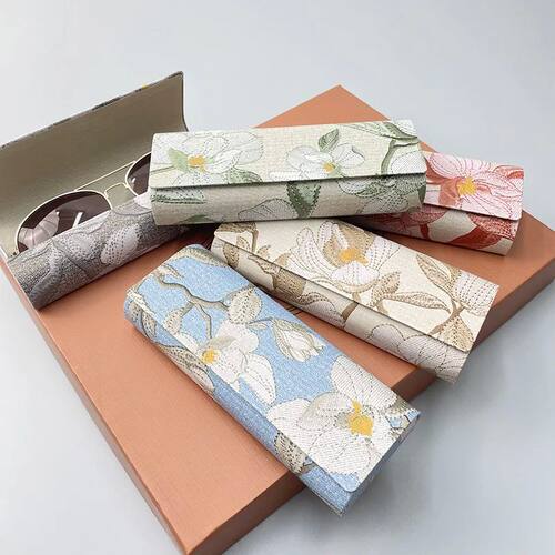 Chinese Style Embroidery Glasses Box Fashion Portable Readin