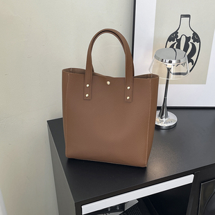 高级感2025新款时尚百搭潮流大容量托特包女通勤包简约皮质手提包