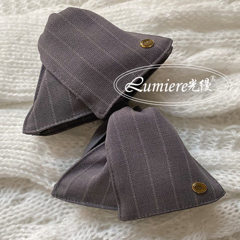 韩式时尚通勤气质西装灰条纹金标三角抓夹格雷女孩高智感鲨鱼夹女