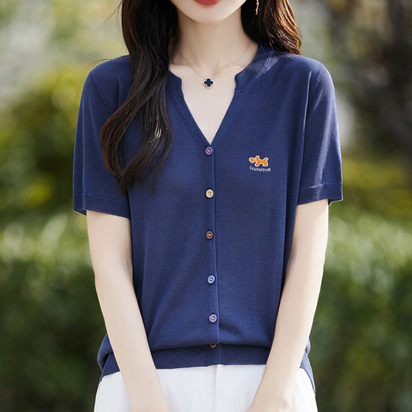 V领刺绣针织短袖t恤开衫女夏季薄款冰丝针织衫女装上衣
