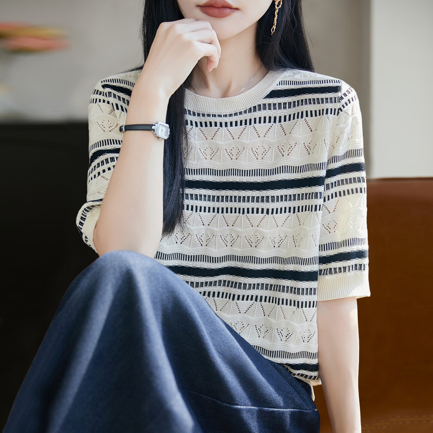 拉夏贝尔 镂空条纹针织短袖t恤女夏季薄款冰丝针织衫大码女装上衣