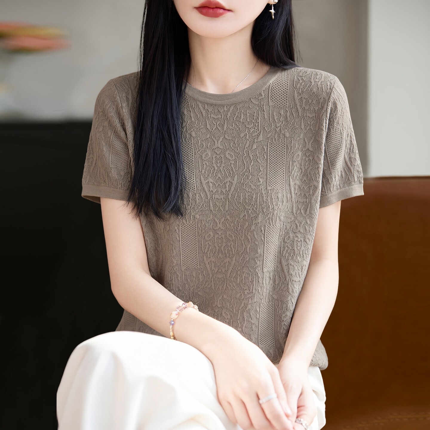 2026新款提花纯色针织短袖t恤女夏季薄款冰丝针织衫大码女装上衣