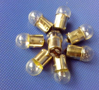 机床仪器三色灯指示灯泡6V12V24V30V36V48V5W8W10W插口单双触点