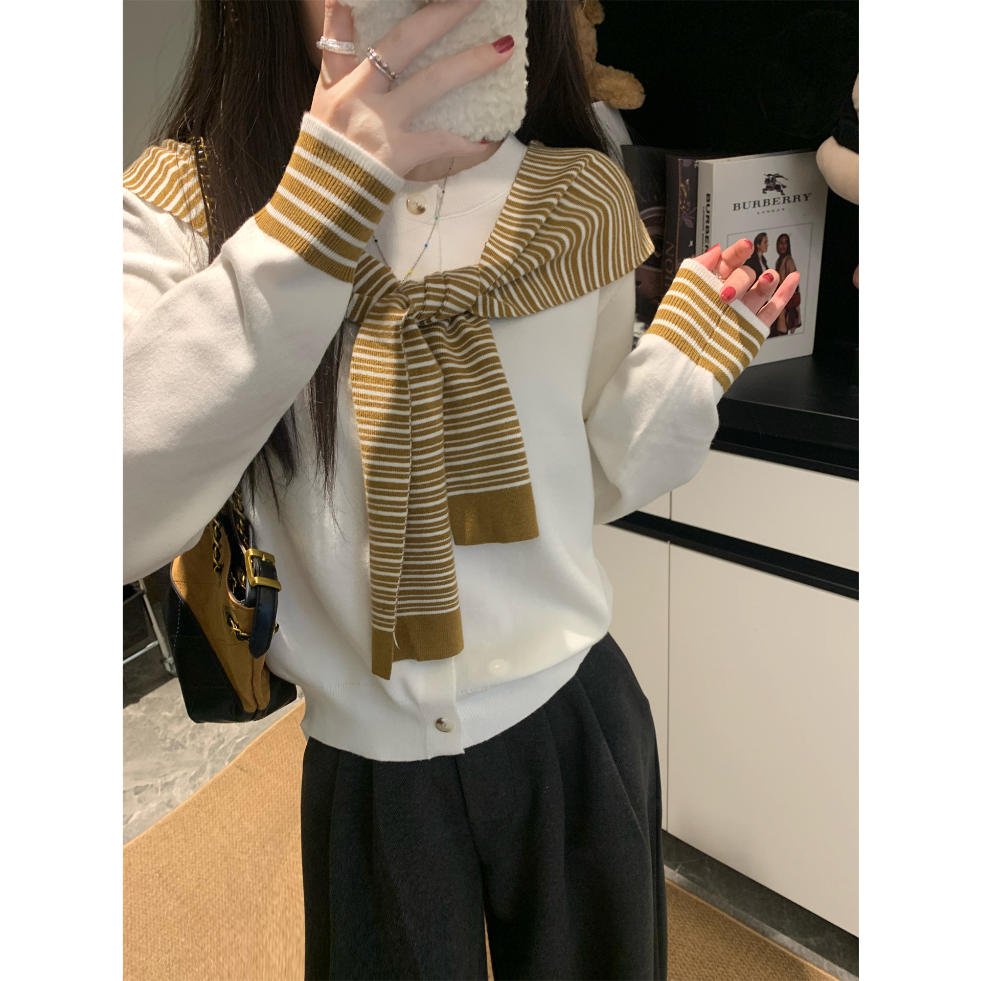 撞色条纹披肩假两件连帽针织开衫