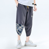 深灰色