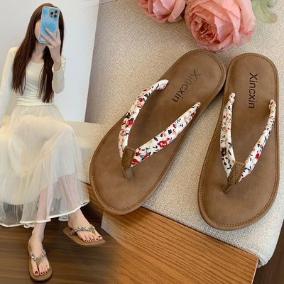 beach Slippers women fashion wear flat sandals lady 沙滩拖鞋