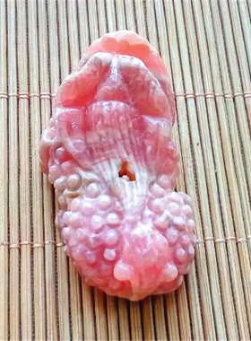 阿根廷红纹石貔貅吊坠