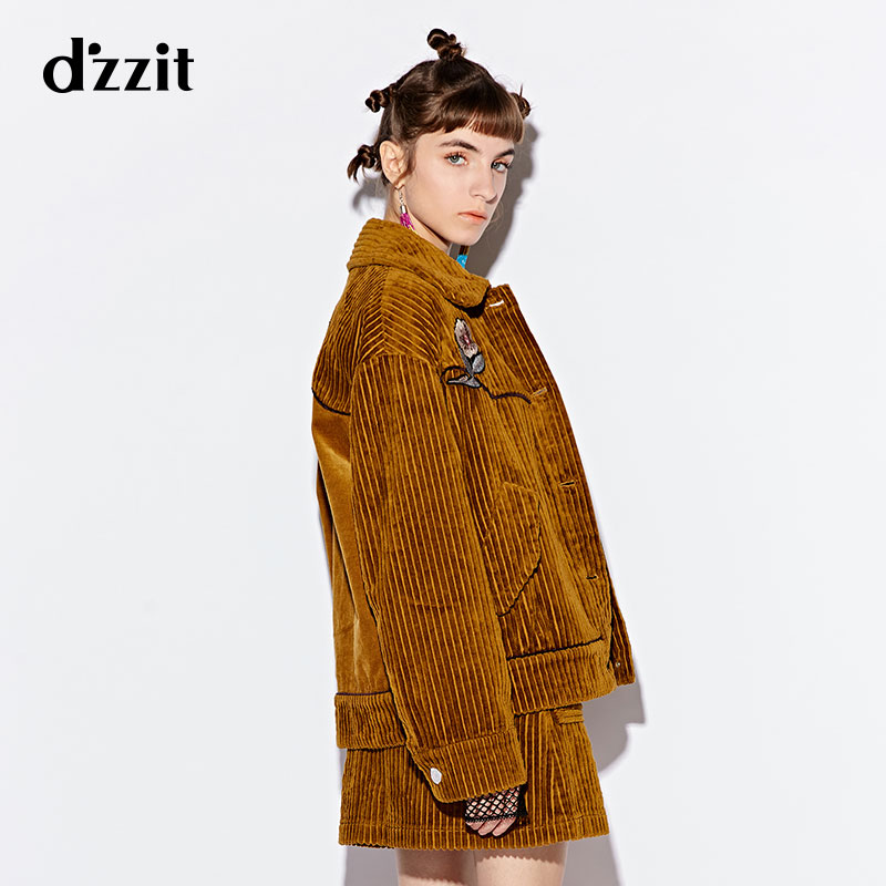 d'zzit地素 2018冬装新款 复古灯芯绒贴布芽条外套女宽松 3F4F408