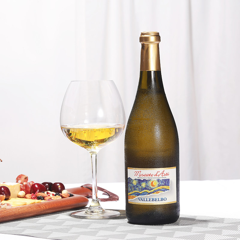 意大利名庄星空莫斯卡托起泡酒小鸟小草樱花moscato d'asti甜白