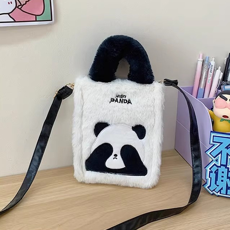毛茸茸单肩布袋包卡通熊猫手机包