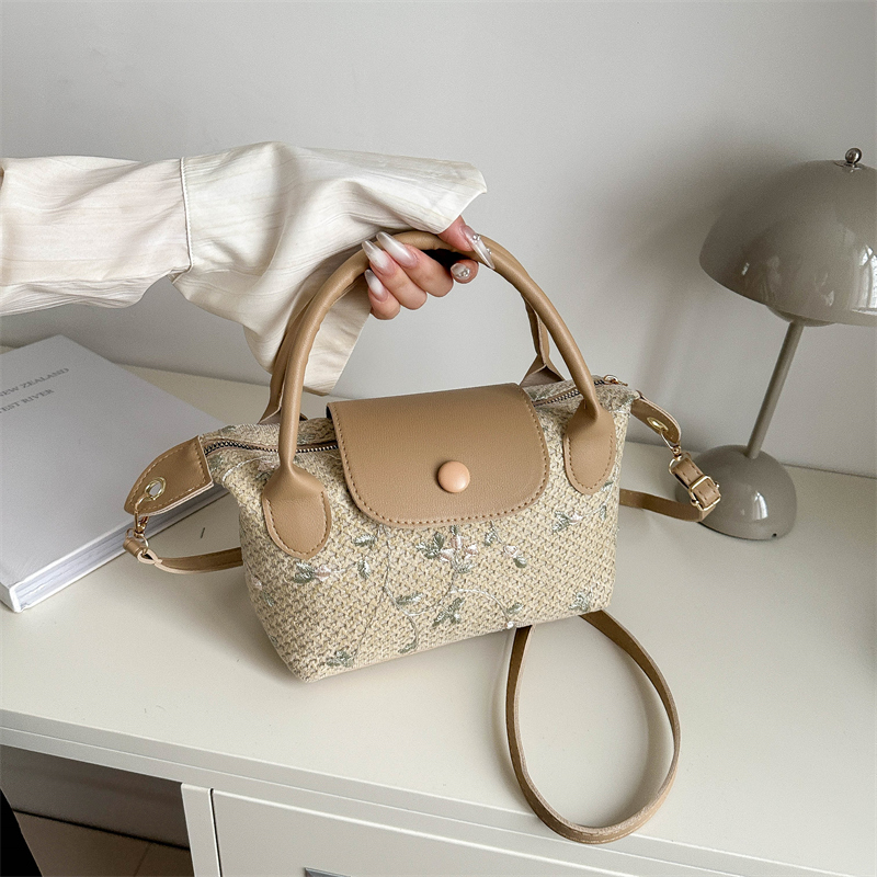 草编包新款度假包百搭斜挎