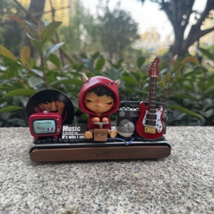 正版泡泡玛特小野停车牌奶油胶挪车号码牌胡桃木高档车载摆件