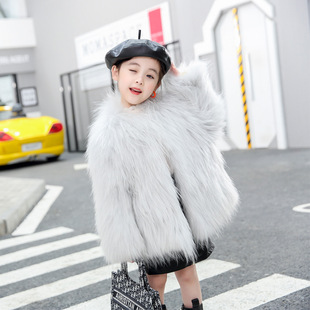 2025新款儿童仿真貉子毛编织斗篷皮草外套女童短款狐狸毛裘皮大衣