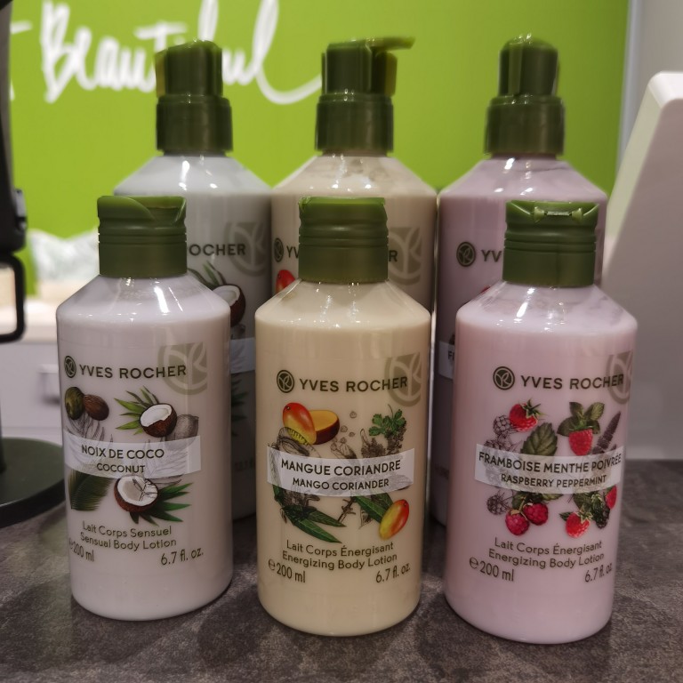 法国yvesrocher伊夫黎雪身体乳椰子树莓味滋润保湿390ml男女通用