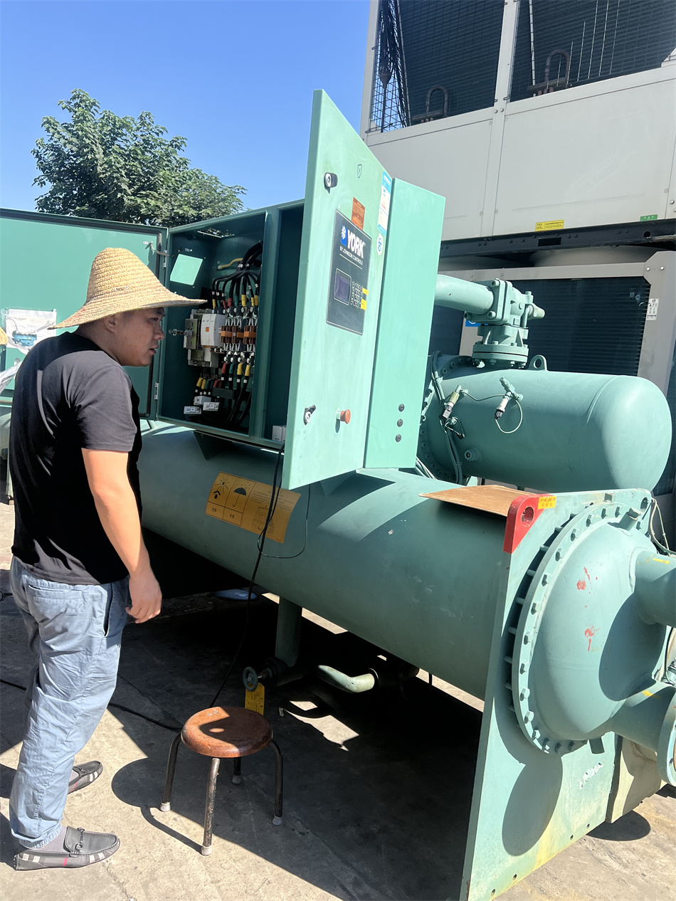 YEWS200约克螺杆式冷水机组710KW二手工业冷水机冰水机 冷冻机组