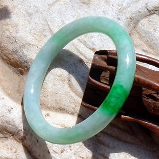 星一辰0980天然A货缅甸老坑冰糯种正阳绿翡翠圆条手镯子证书54