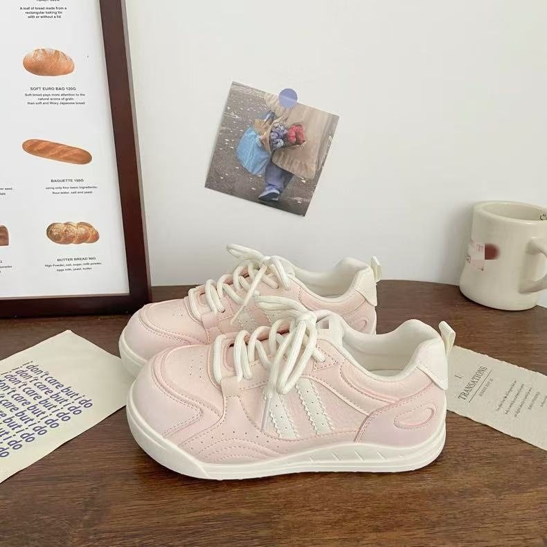 2025秋季新款chic小众设计增高厚底德训小白鞋女百搭学生运动板鞋