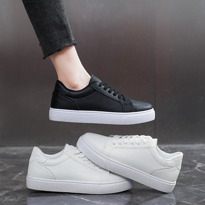 小白鞋女2026新款爆款春夏季百搭学生配裙子鞋子厚底韩系运动板鞋