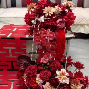 结婚氛围感布置茶几卧室床头摆件婚礼用品粉红色仿真花艺装饰客厅