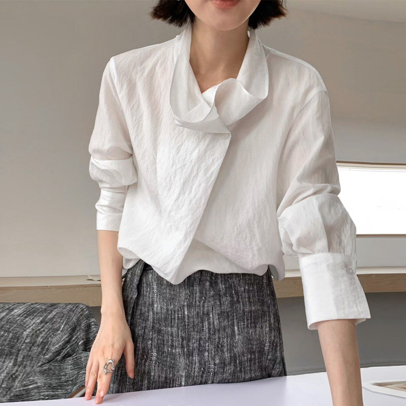 2026春季肌理感复古设计叠穿小众极简衬衫宽松减龄洋气长袖白衬衫