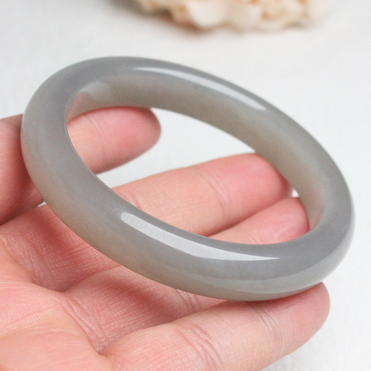 纯天然和田玉手镯57mm青海料烟青玉玉手镯女烟灰宽条玉镯子平安镯