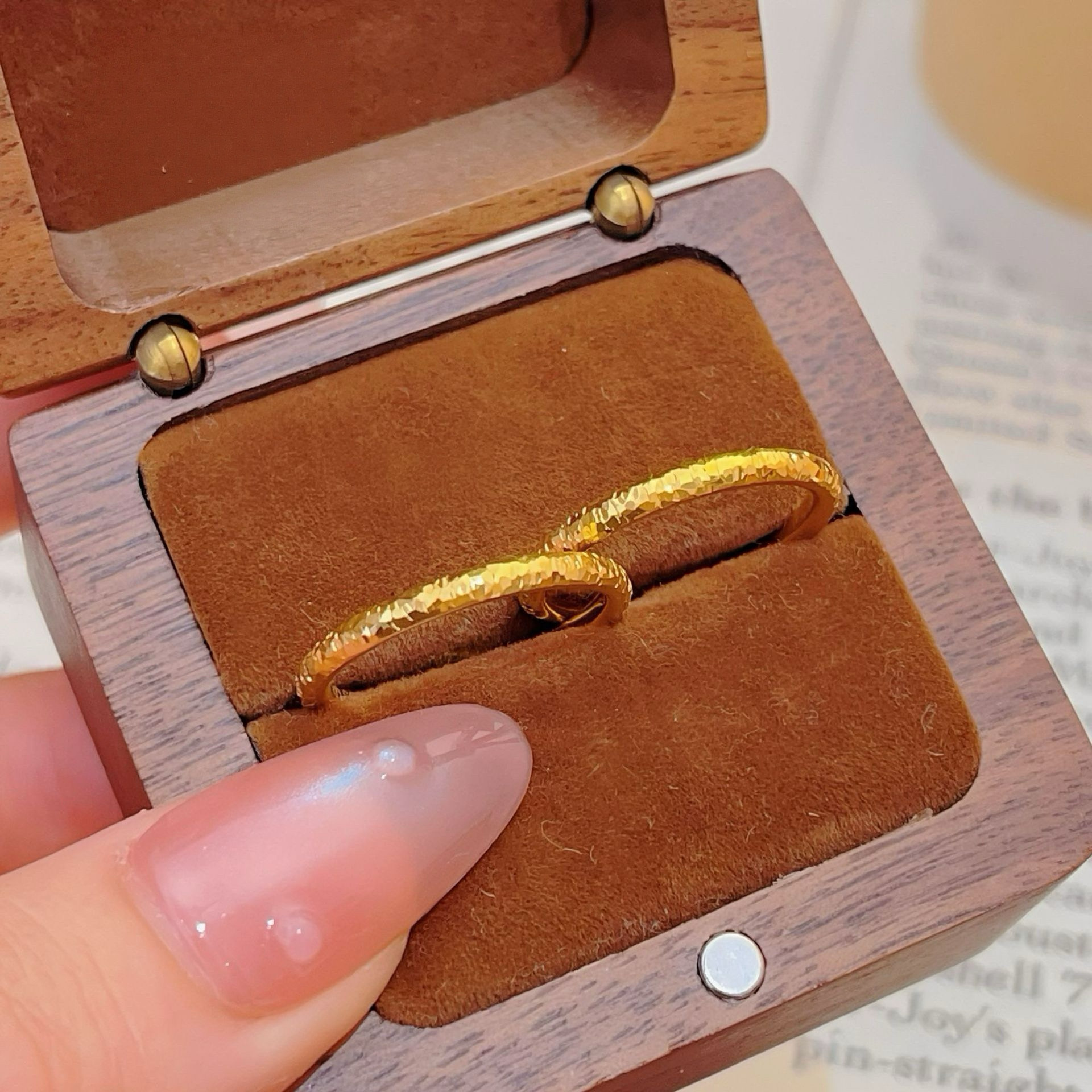 极细戒指碎冰冰沙金仿真黄金指环古法百福素圈戒指女食指戒送女友