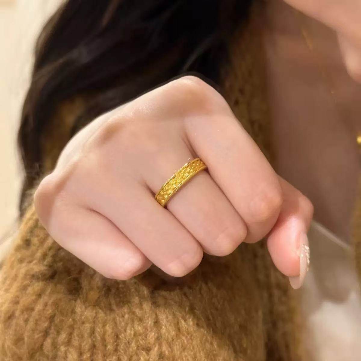 拉丝麦穗戒指仿真黄金沙金轻女奢高级感开口可调节轻奢高级感指环