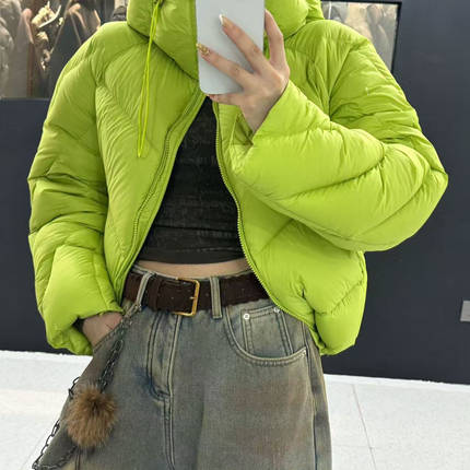 YUYU女装新款时尚洋气羽羽外套