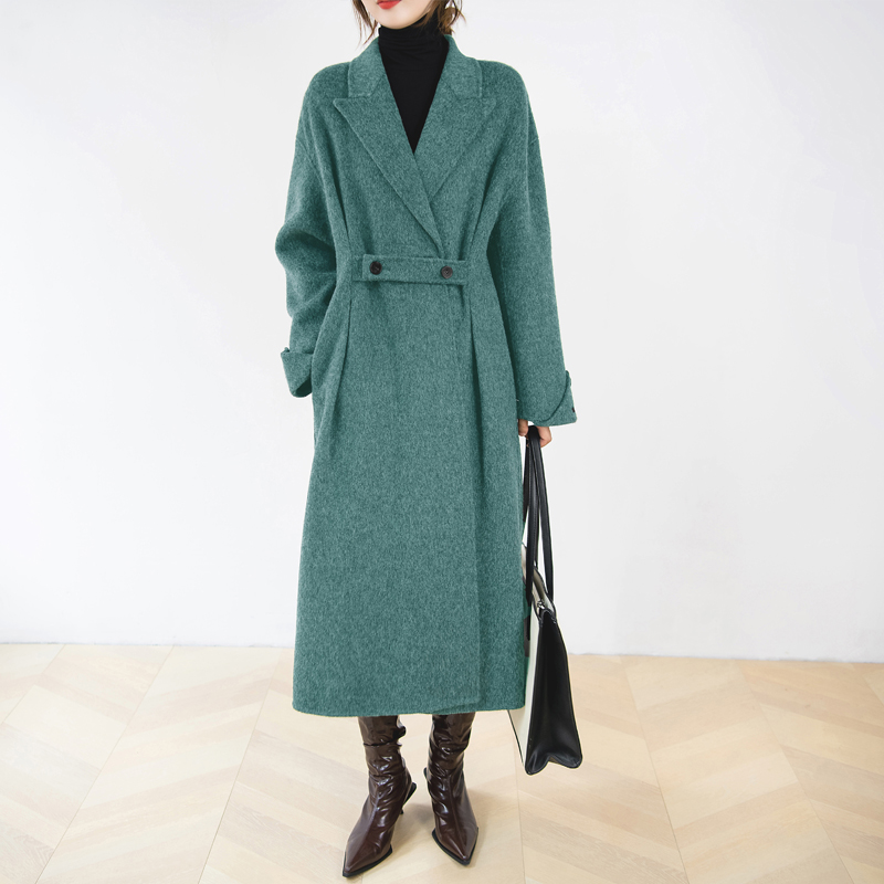高级感绿色羊驼绒加厚呢大衣女冬