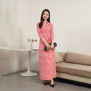 连衣裙PG 法式 DVF2026 粉色浪漫水晶花显瘦气质翻领一片式 欧美新品