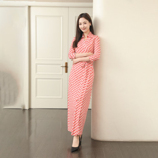 dvf2026衬衫 裹身裙pg 裙 感红色锁链女神范v领气质一片式 欧美新品