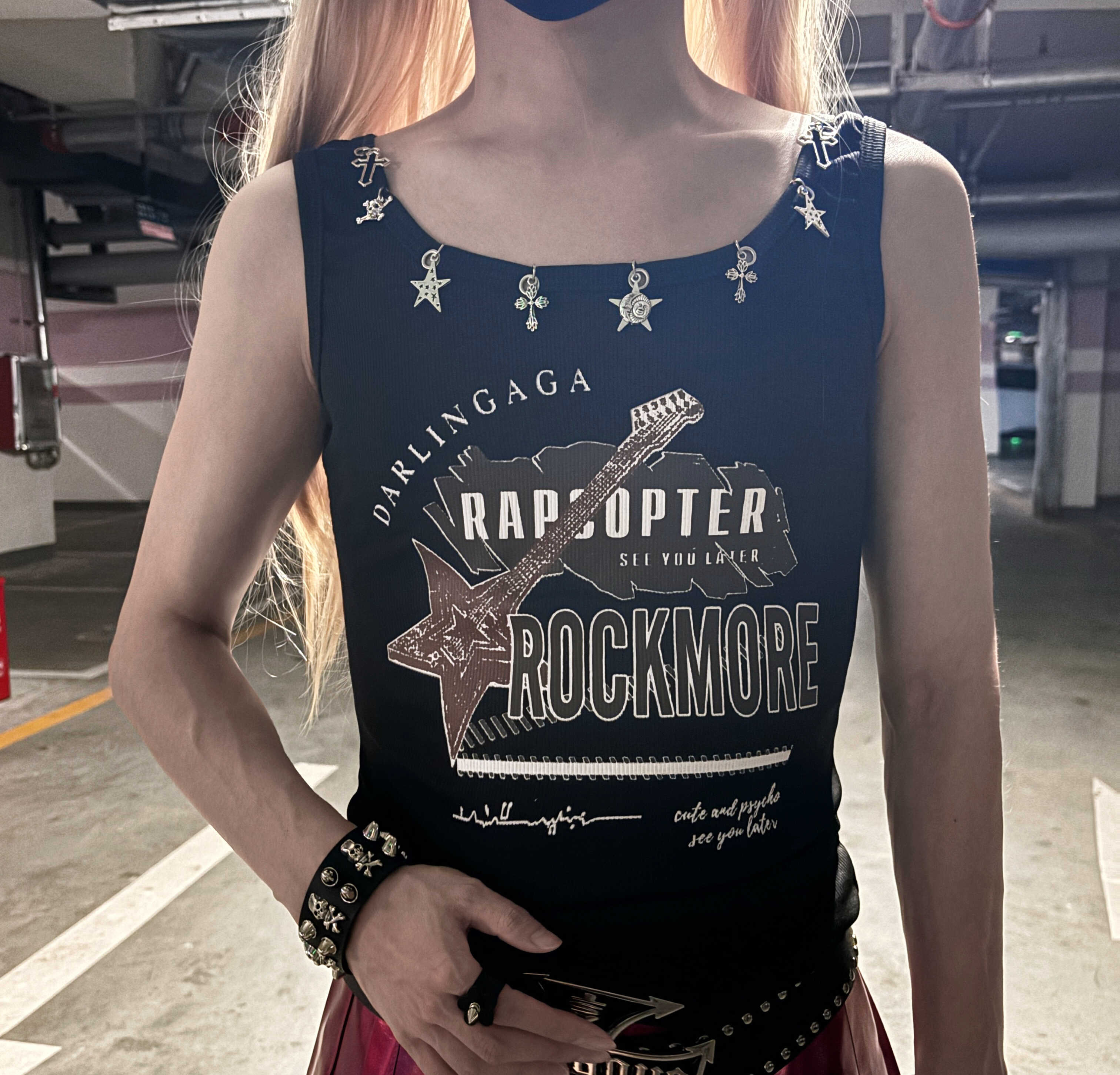 (发电站）嘻哈美式小众朋克摇滚贝斯背心女夏显瘦修身无袖t恤上衣