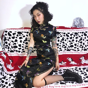 【发电站】中国风蝴蝶缎面暗黑酷女孩长款改良显瘦刺绣旗袍连衣裙