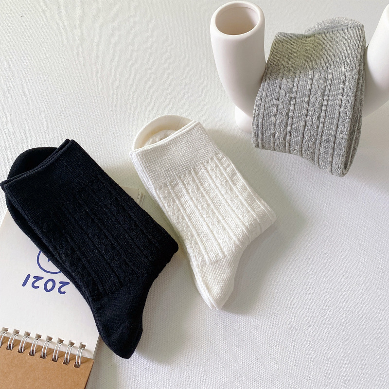 四季中筒袜纯棉抗菌韩版棉袜女士
