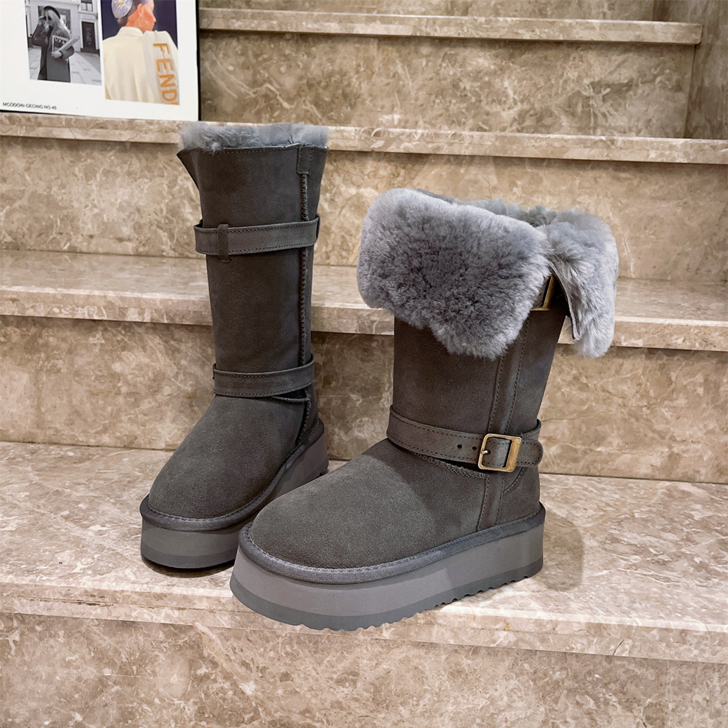 爱米高2025冬季新款真皮羊羔毛翻领两穿厚底松糕长筒靴骑士雪地棉