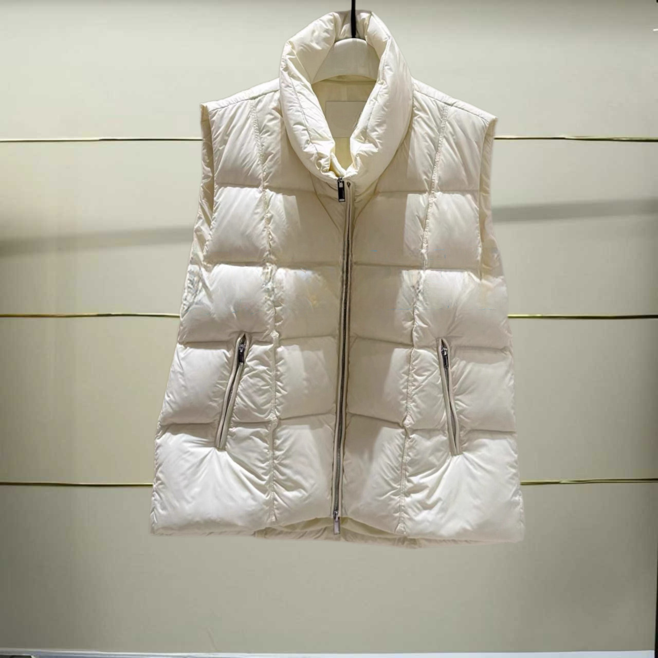 正品2024年秋羽绒马甲EBD3EIN004-240h超