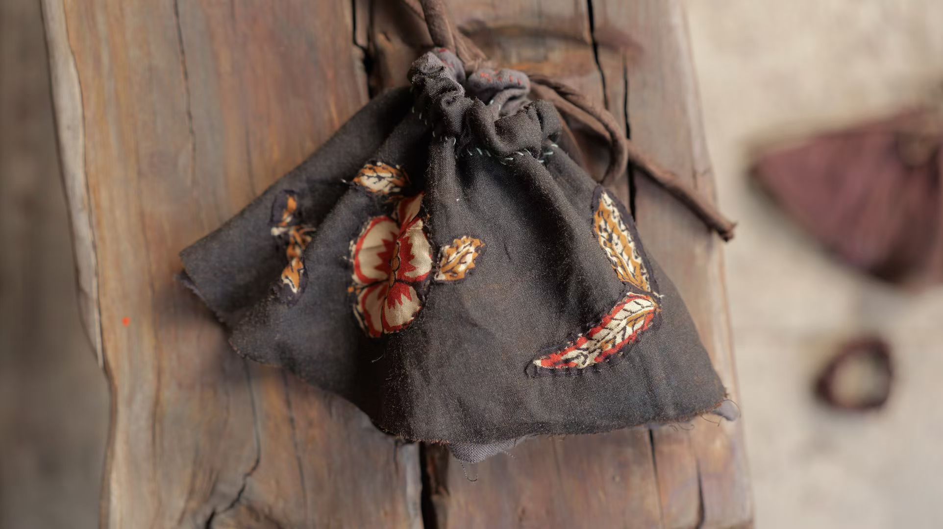 衣诗里法式发圈香云纱拼接版发饰1275