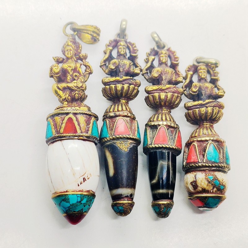 印度教吉祥天女随身微型迷你佛像吊坠女性护法本尊民族风合金现货