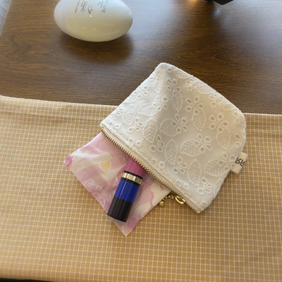 收纳耳机姨妈巾零钱包