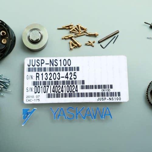 YASKAWA/安川 SGDM-01BDAY147 伺服驱动器 100瓦 现货