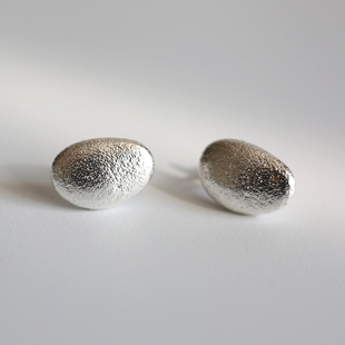 【石系列】鹅卵石大号 一对足银耳钉 质感高级简约纹理纯银耳饰