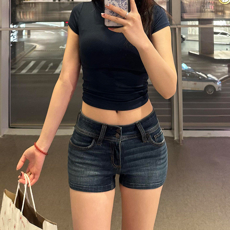 美式辣妹低腰丰胯牛仔短裤女2025夏季新款覆古百搭a字包臀热裤子