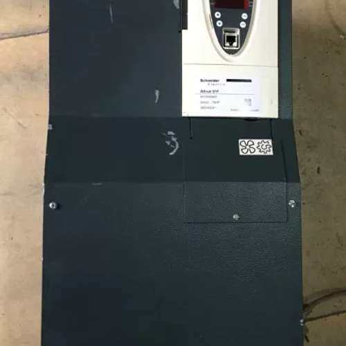 ATV71HD45N4Z变频器45kw保修3个月没修过