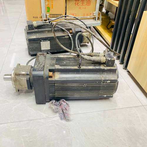 AB 罗克韦尔 电机 1326AB-B720E-S2LS 现货