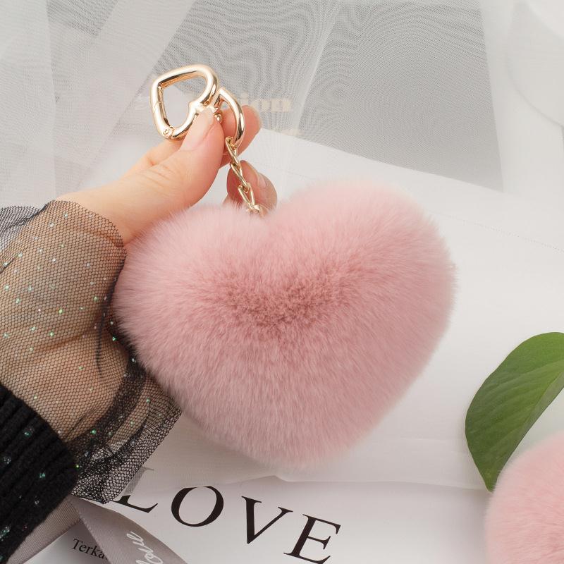 毛绒心形包挂钥匙扣毛球毛皮草可爱汽车獭兔挂饰爱心桃心饰品挂件